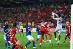 开云体育入口-聚焦胜负之争，强队对决激起球迷看点无限()