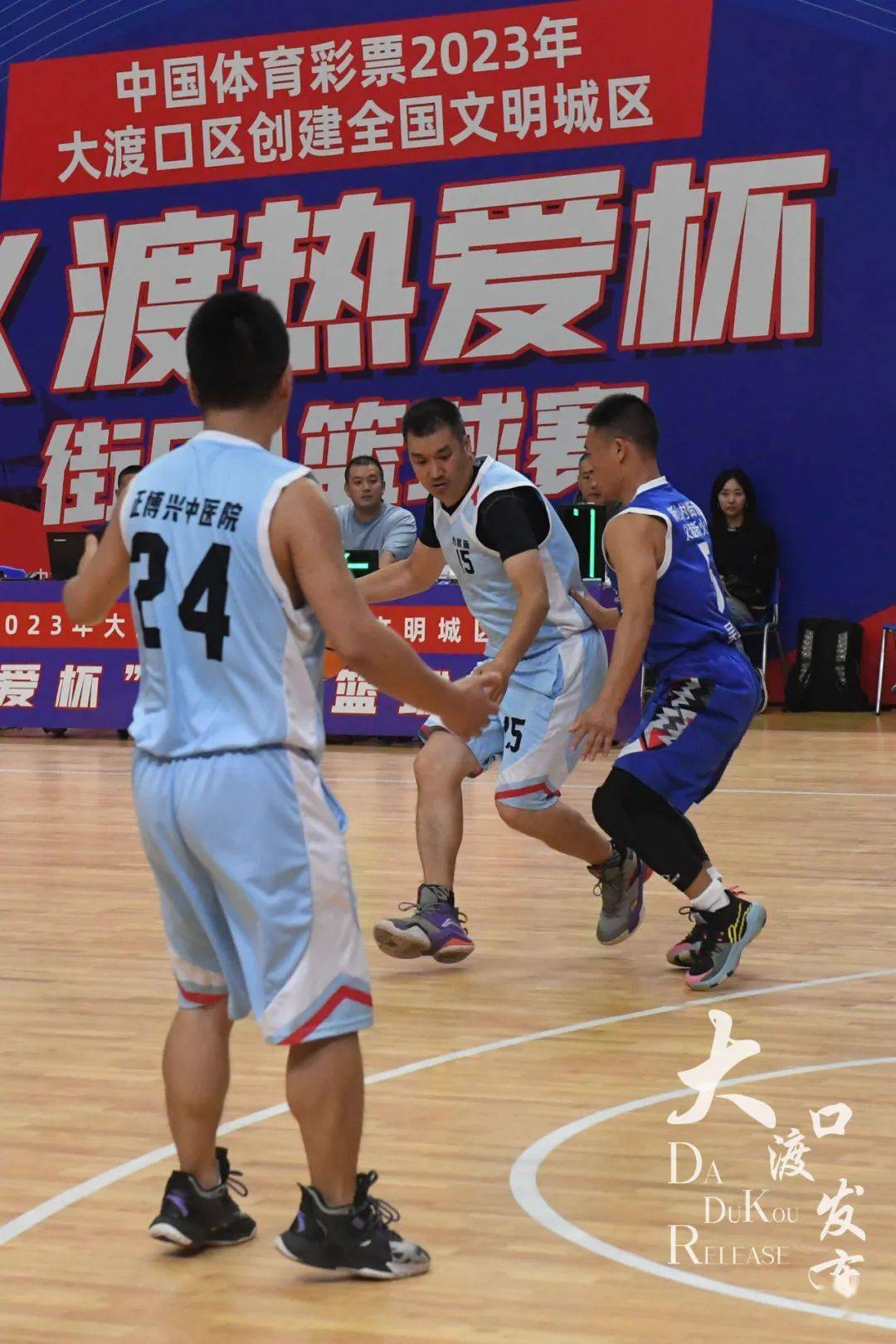 开云体育sports-快速反击得手,迅速拉开比分差距() 第2张 开云体育sports-快速反击得手,迅速拉开比分差距() 第2张