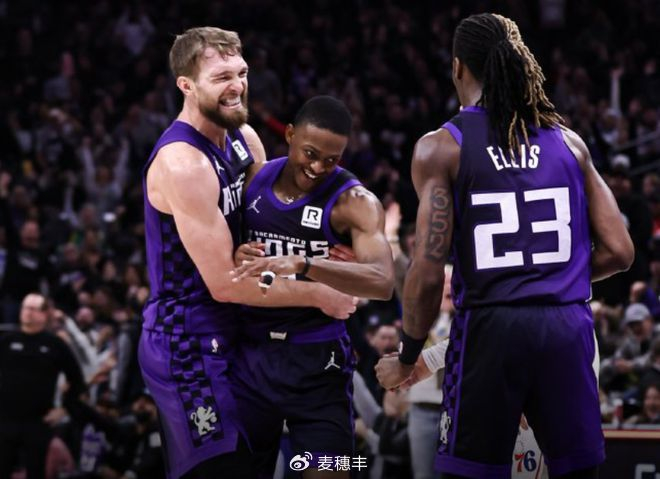 开云体育app-强队在最后关头实现了一场令人惊叹的逆转()  第1张