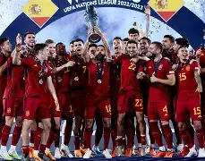 开云体育官网-欧国联战连败不振，球队急需重拾信心()  第2张