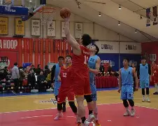 开云在线登陆入口-一场激动人心的比赛中情绪高涨()  第1张