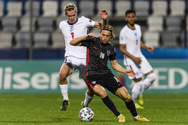 开云体育-克罗地亚大胜瑞典，成功晋级欧洲杯四分之一决赛(克罗地亚欧洲杯预选赛战绩)  第2张