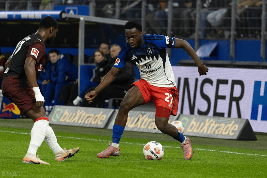 kaiyun sports-勒沃库森大胜汉堡，换帅后实力得到提升()  第1张