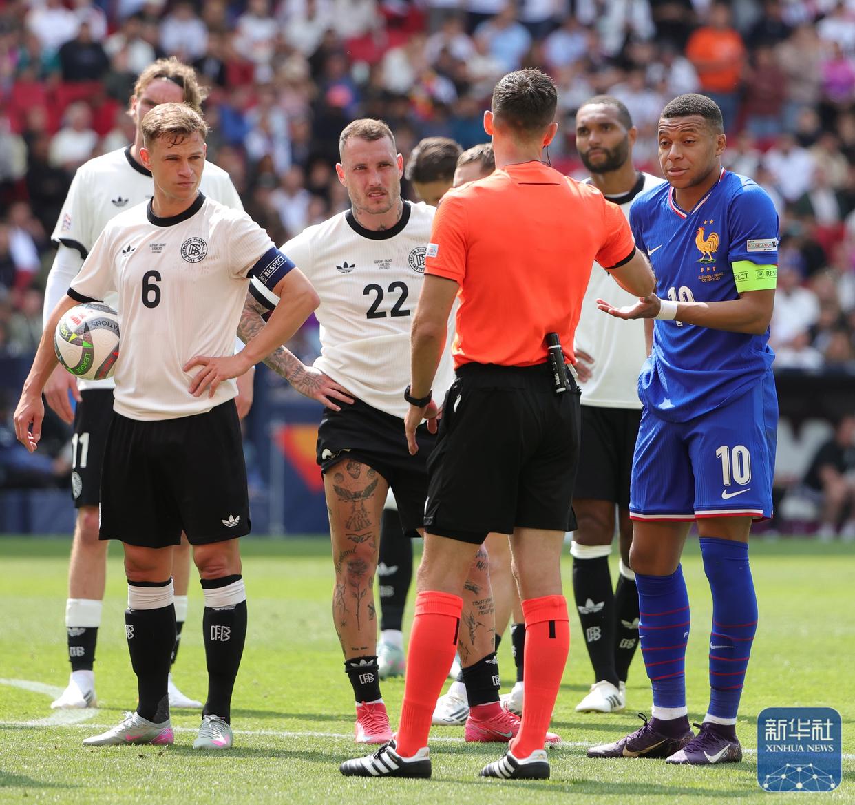 开云体育官网-德国国家队备战策略已定,备战欧锦赛() 第2张 开云体育官网-德国国家队备战策略已定,备战欧锦赛() 第2张