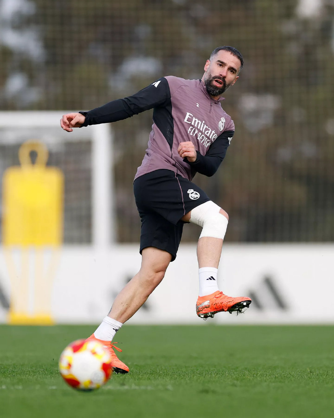 kaiyun-皇马新闻:皇马主帅谈论球队备战情况() 第1张 kaiyun-皇马新闻:皇马主帅谈论球队备战情况() 第1张