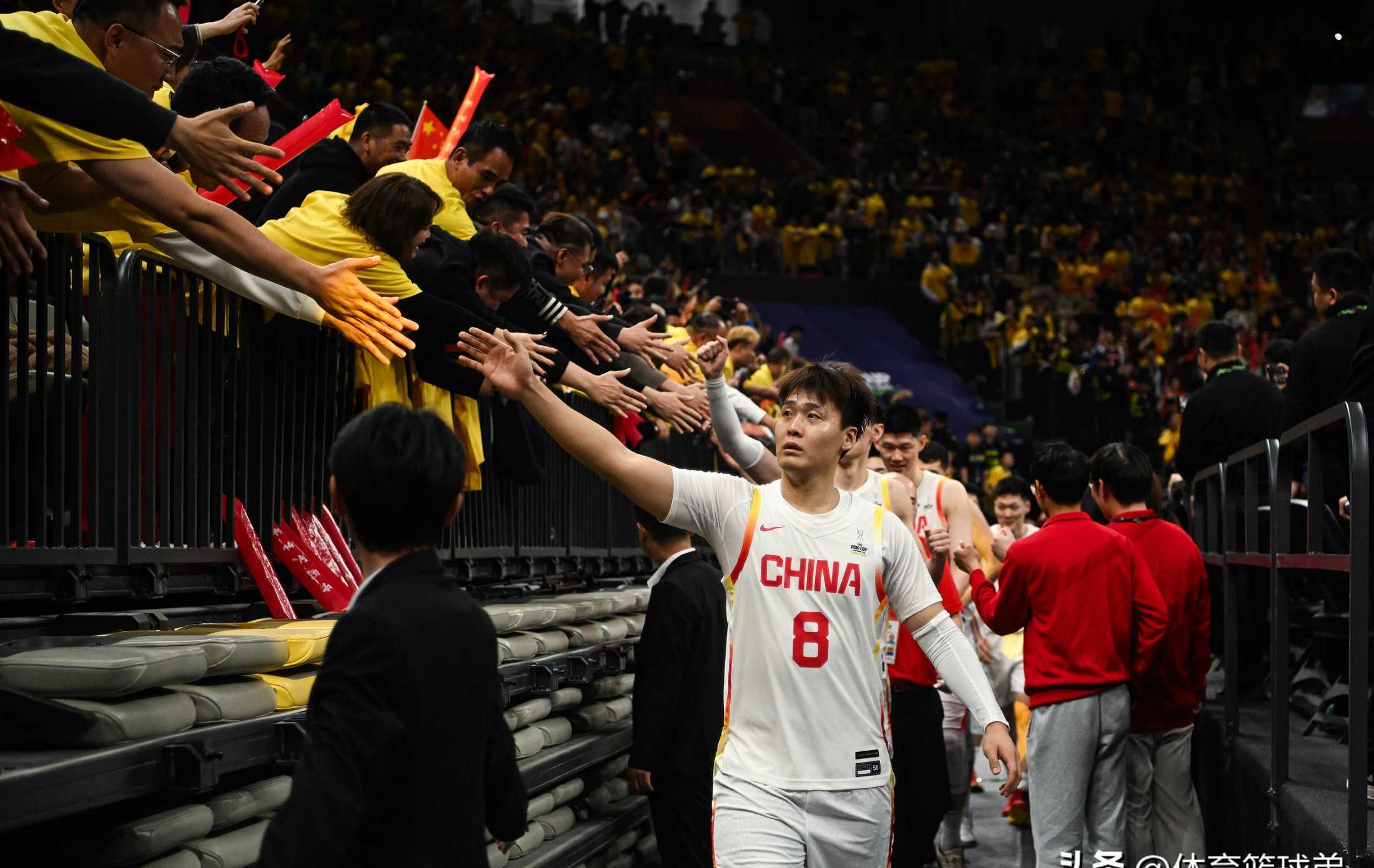 胜负在望:中国足球队步步为营,战胜对手() 第1张 胜负在望:中国足球队步步为营,战胜对手() 第1张