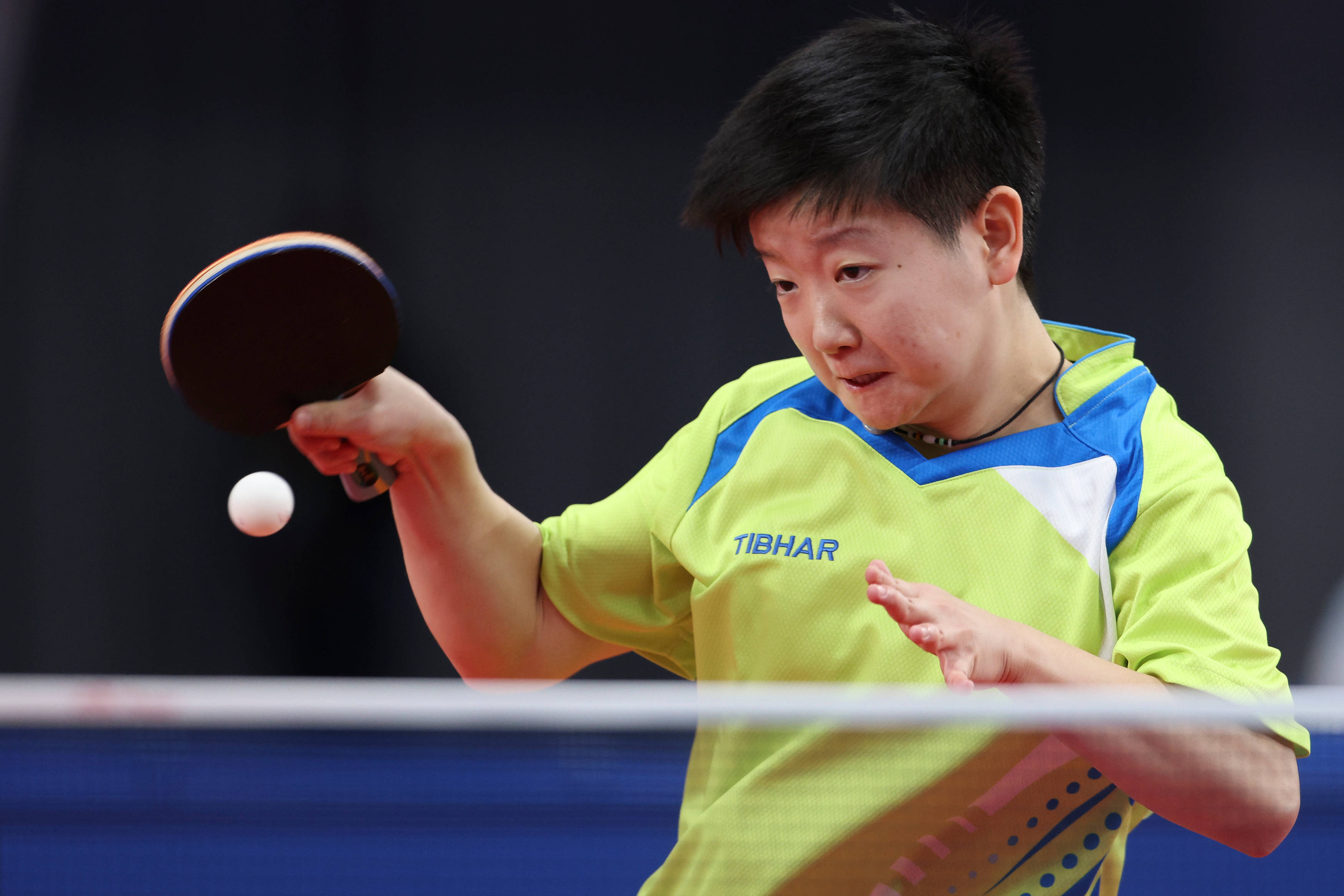 开云官方在线-克里米亚半岛队大逆转取胜，成功晋级四强()  第1张