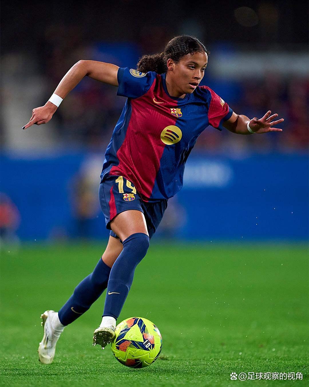 开云sports-意大利女足后卫表现出色，助球队晋级强()  第2张