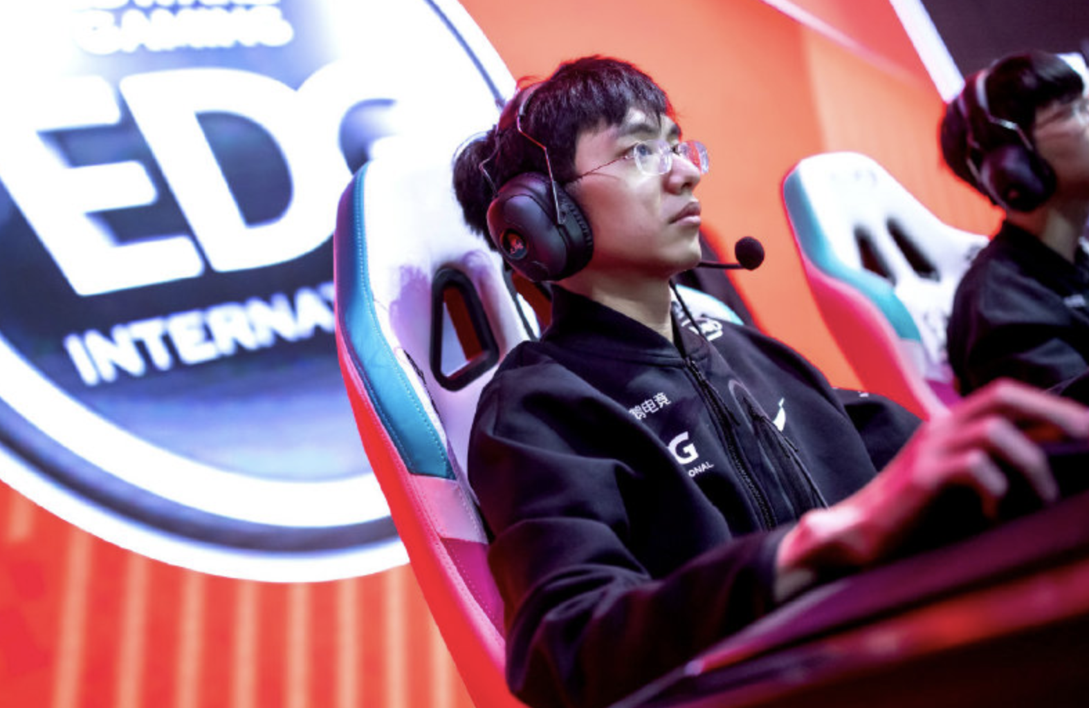 今日法兰克福对阵柏林联合大战  第2张